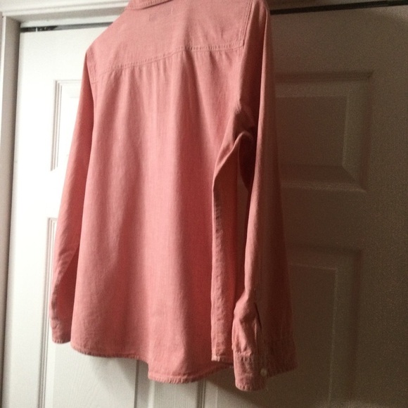 Old navy pinkish shirt large - Picture 6 of 10